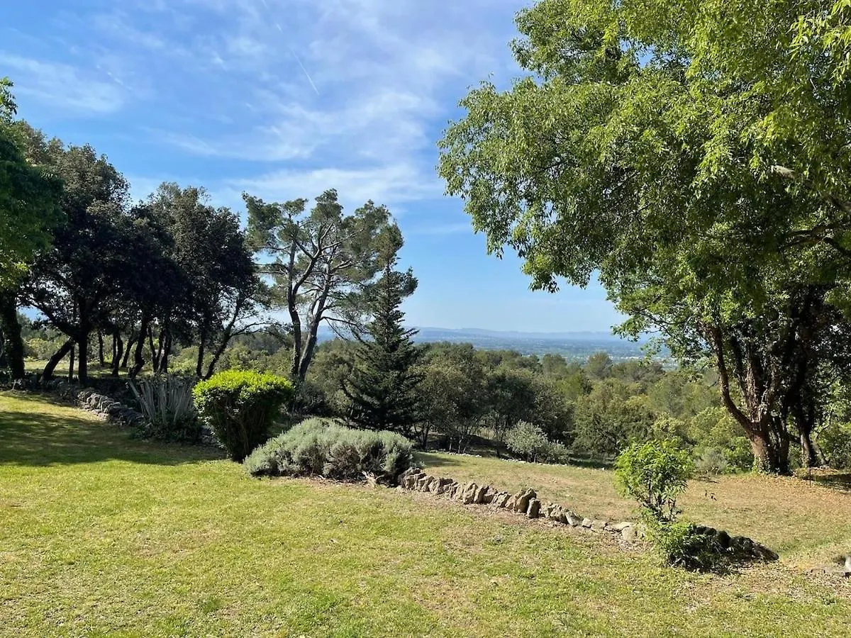 Gite 33 Ha Piscine Activites Vue Saumane-de-Vaucluse 0*,  Fransa
